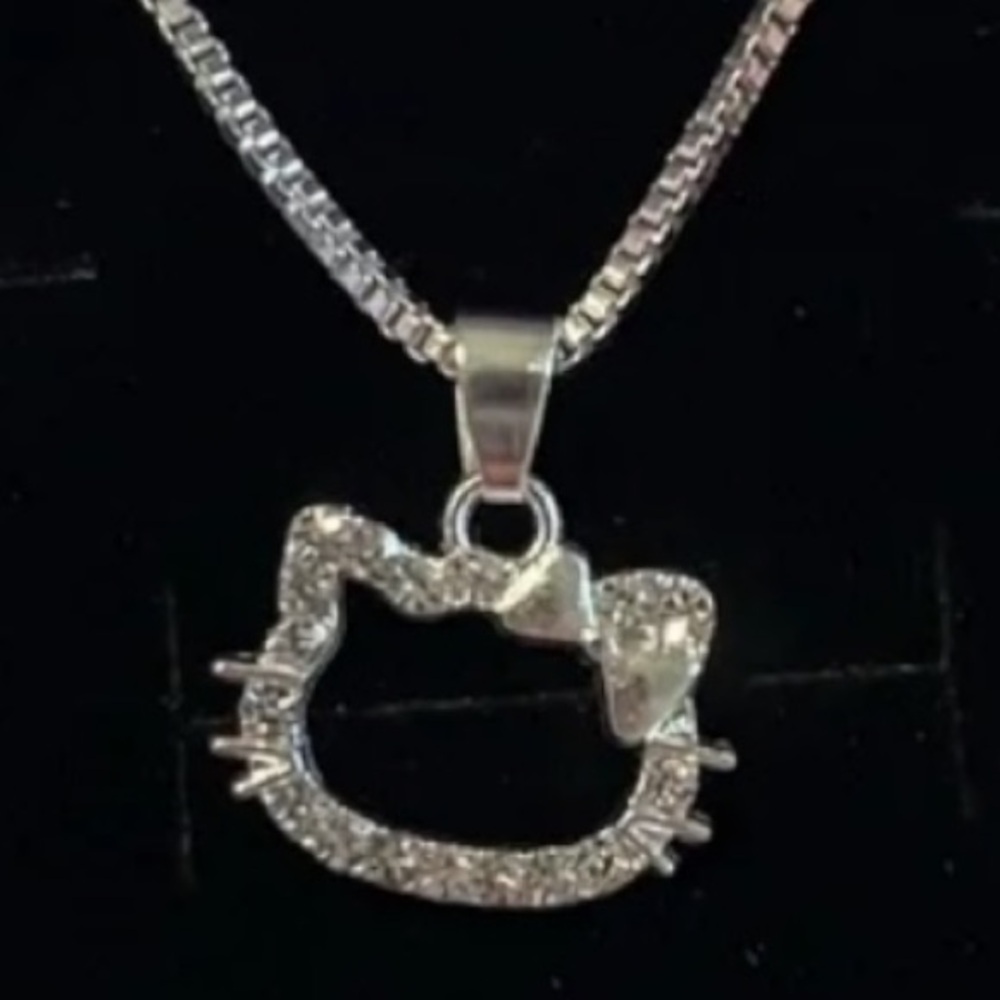 🆕 Silver Hello Kitty Necklace Pendant!!! Brand New!!!